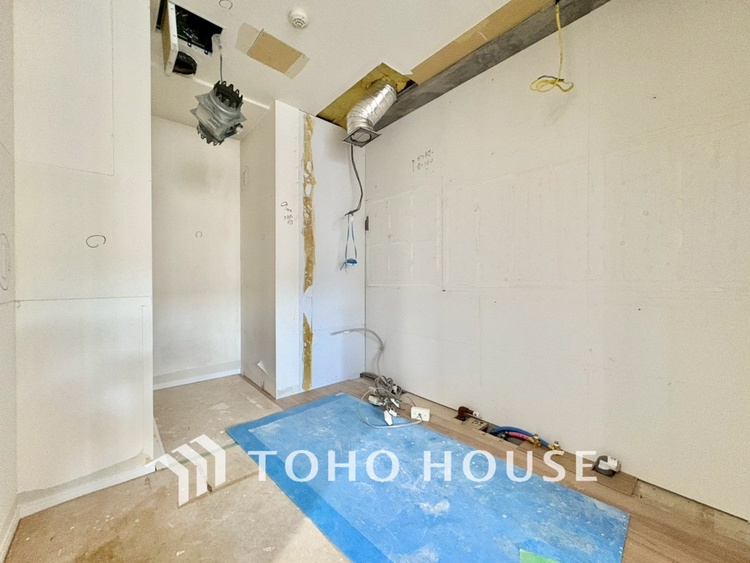 キッチン 現在改装中◆家族のおはよう◆の声を笑顔で迎えてあげられるシステムキッチン。朝ごはんが楽しみでちょっと早起きしたくなるんです。