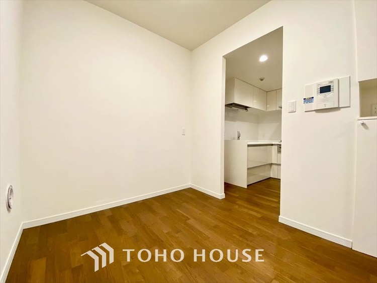 内装 【LIVING】◆Sunshine◆光が燦々と入り、いるだけで気持ちいい。「開放的でゆとりあるお部屋です。」