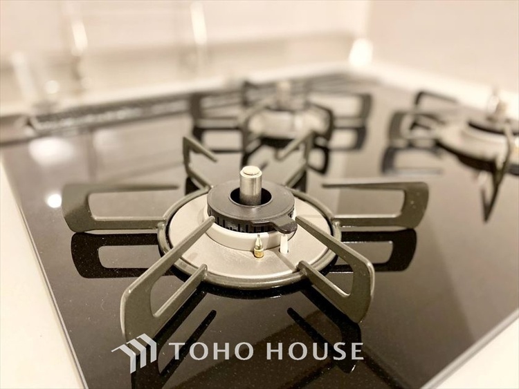 キッチン 【KITCHEN】◆家族のおはよう◆の声を笑顔で迎えてあげられるシステムキッチン。朝ごはんが楽しみでちょっと早起きしたくなるんです。