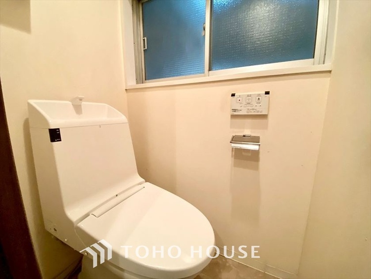 トイレ 【TOILET】◆快適◆な生活に不可欠。節水型の高性能トイレを新設。