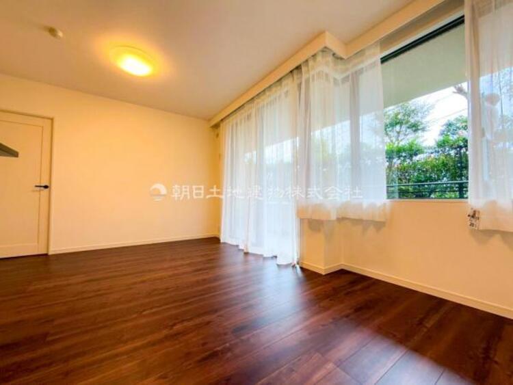 居間 家の良し悪しだけではなく周辺環境も重要なポイントとなります！ご案内時に周辺環境もご案内いたします！