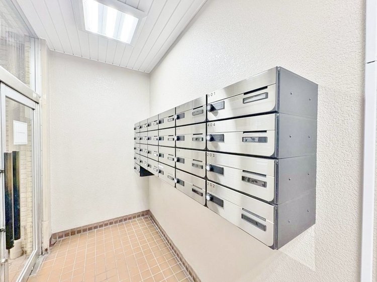 その他 郵便物を受け取るための郵便受けも、きちんと管理されています。