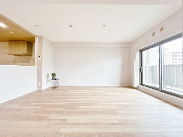 居間 豊かな居住性と、安心感を満たすクオリティが見事に調和した住空間。