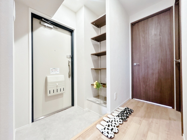 玄関 シューズボックスを完備した玄関です。