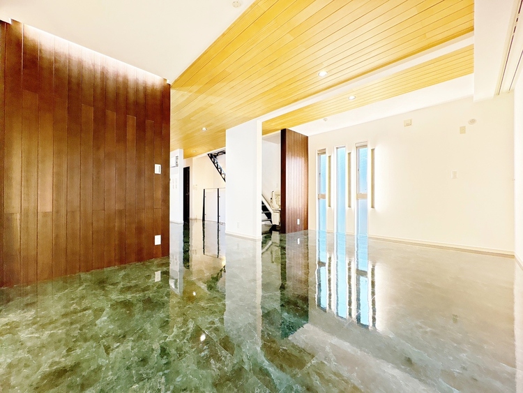 居間 過ごす時間が、たくさんの思い出として紡がれていく場所。