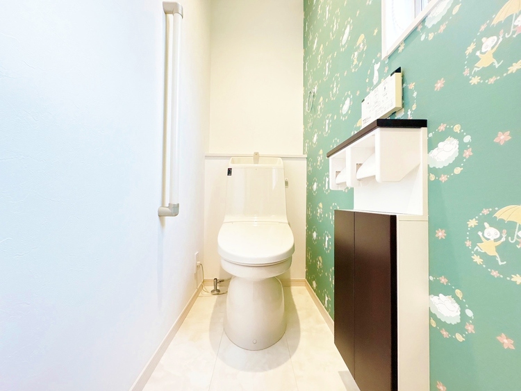 トイレ 暮らしの中のさりげないひとときの快適さにも、こだわりを、持って設備を配しております。