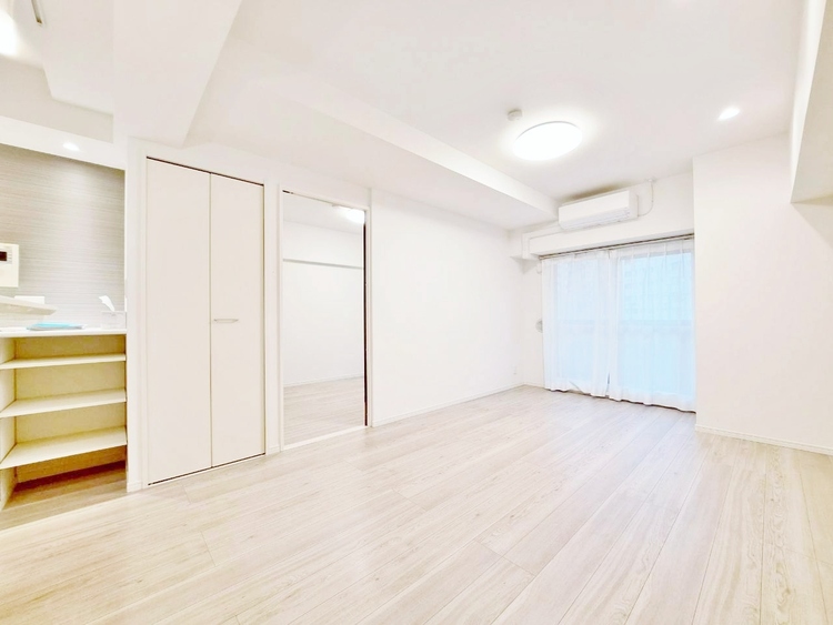 居間 豊かな居住性と、安心感を満たすクオリティが見事に調和した住空間。