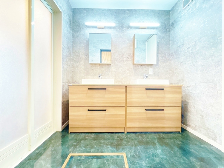 洗面 清潔感と心地よさを重視した、上質感漂うパウダールーム。