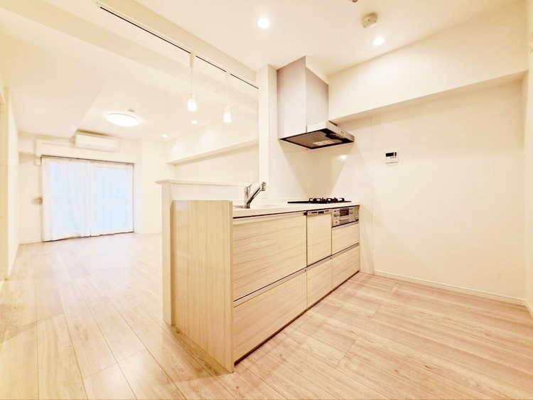 キッチン 洗練されたスタイリッシュなデザイン性と使いやすさを備えた仕様。