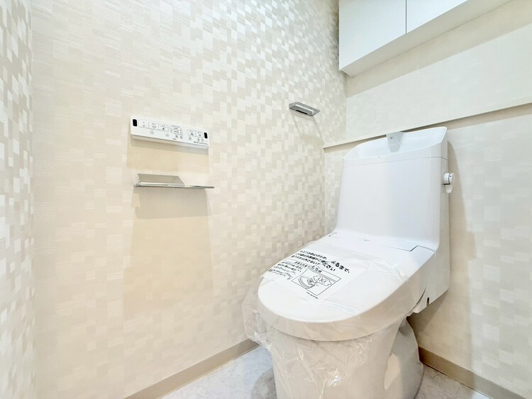 トイレ 暮らしの中のさりげないひとときの快適さにも、こだわりを、持って設備を配しております。