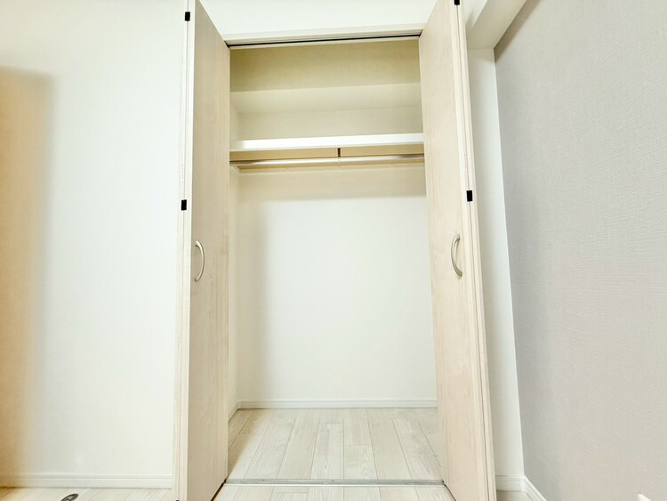 収納 居室にはクローゼットがあり、荷物もスッキリ収納して快適にお過ごしいただけます。