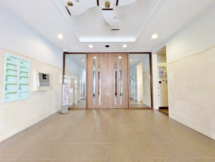 エントランス エントランスは、毎日の行き帰りで使う大事な空間です。