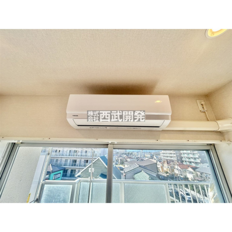 設備 洋室のエアコン