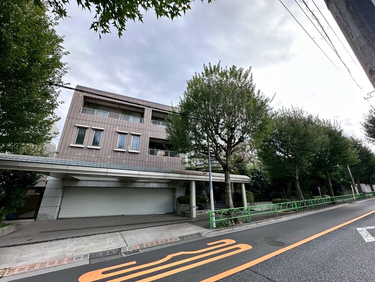 その他 飽きのこないシンプルモダンな外観です。