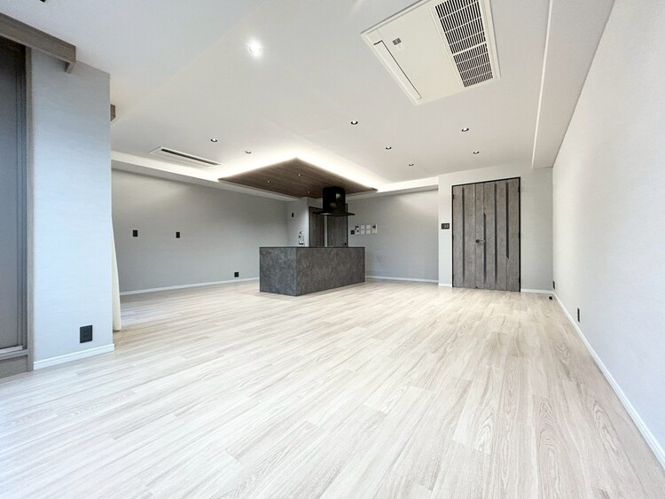 その他 シンプルな内装と偏り過ぎないデザインで統一しました。