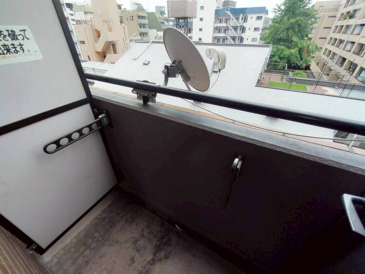 その他 朝の澄んだ空気や、夕方に吹く清々しい風を感じられるバルコニー。