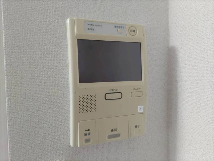 その他 誰が来てもわかる様にモニター付きインターホンを設置。