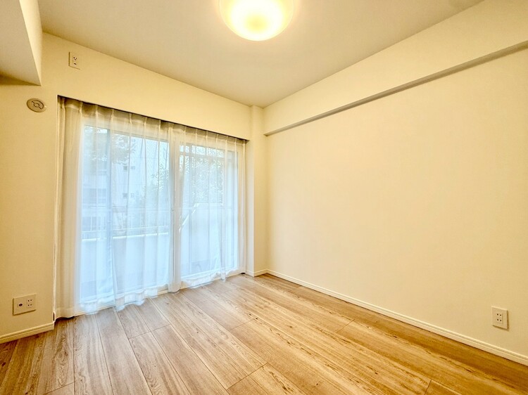 その他 清かで艶やかな時間をもたらしてくれる室内です。