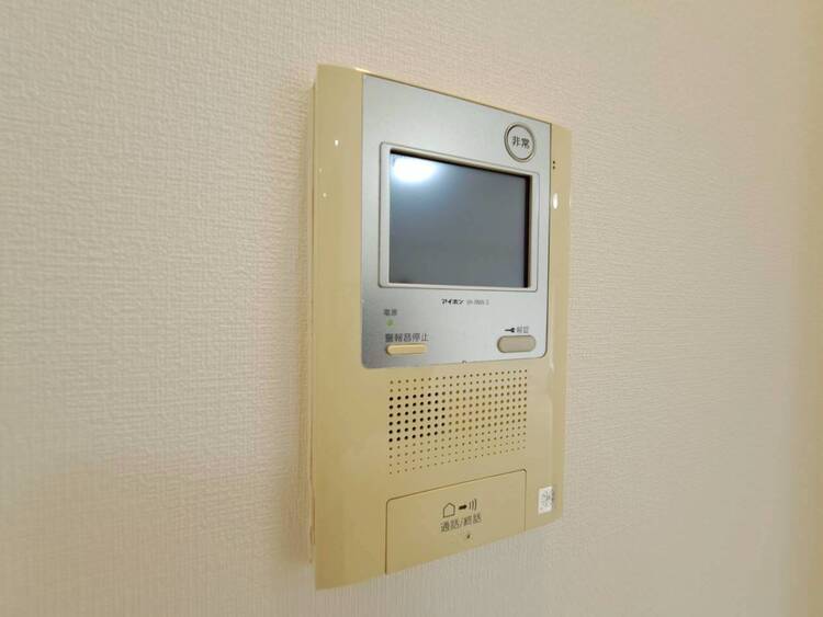 その他 誰が来てもわかる様にモニター付きインターホンを設置。