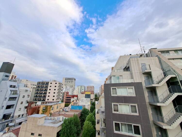 その他 眺望や窓からの景色が良いと、家で過ごす時間も快適です。