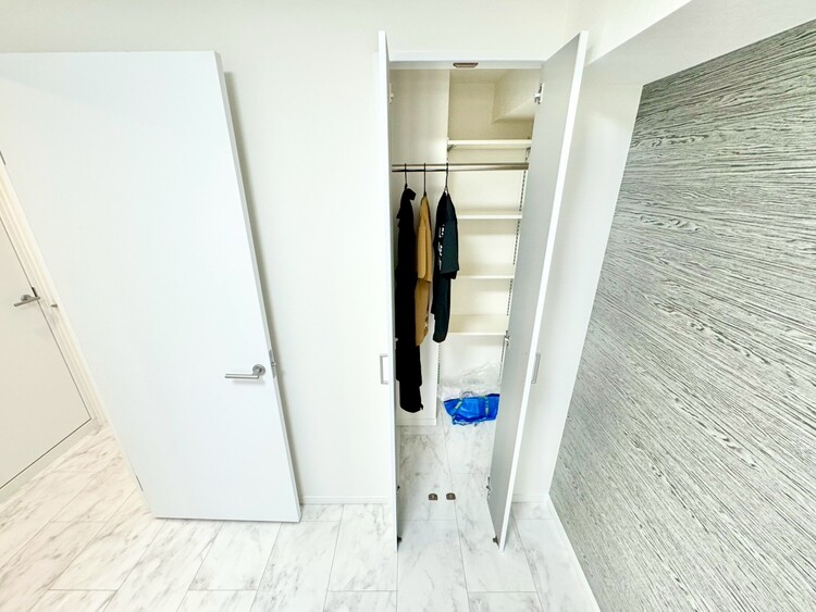 その他 家電やスーツケース、ストック品など何でも片付く嬉しい空間です。