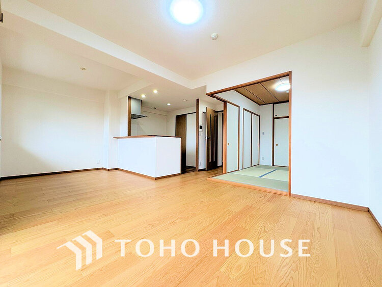 内装 ゆったりとくつろげる上質なリビングダイニングは、あなたの暮らしに価値のある時間を演出してくれます