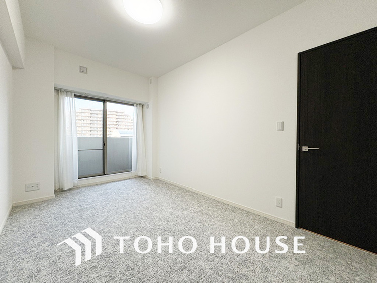 内装 1日の疲れを癒し、心地よく寛げるようゆったりとした広さをしています