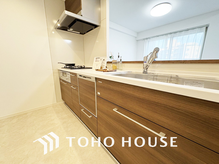 キッチン デザインと機能性を兼ね備えたシステムキッチン