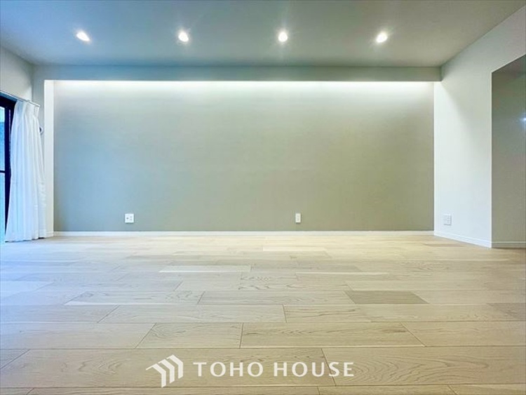 内装 【LIVING】◆住む喜び、楽しさ、感動◆を君と共有したい。いつまでもずっと家族を見渡せるこの広い空間で。