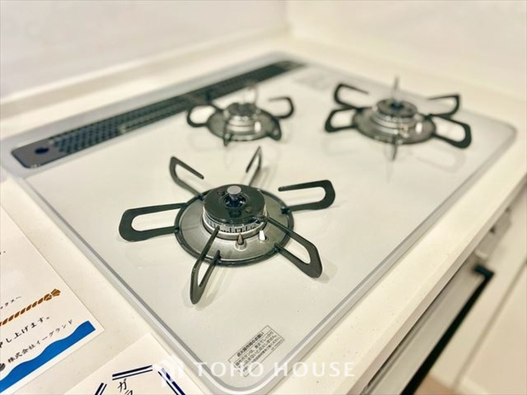 キッチン 【KITCHEN】◆ワクワク◆開放的で機能性も高いシステムキッチン。お子様は毎日のご飯にワクワク！