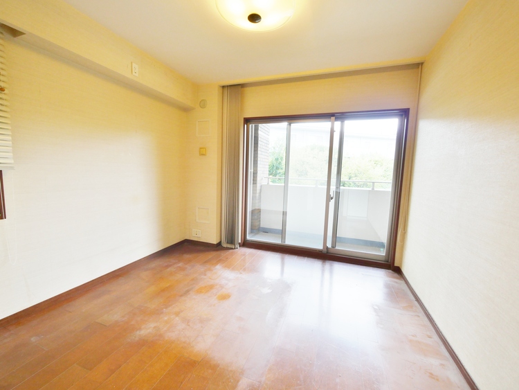 キッチン ◆夏の海の空◆あの頃の夏空のブルースカイ。太陽と潮のかおりが僕の鼻をかすめのんびりとしたリゾート地の情景が思い浮かぶ。心地よい夏の思い出のかおりを。