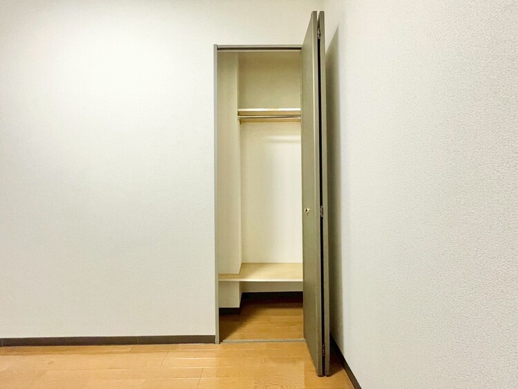 その他 家電やスーツケース、ストック品など何でも片付く嬉しい空間です。