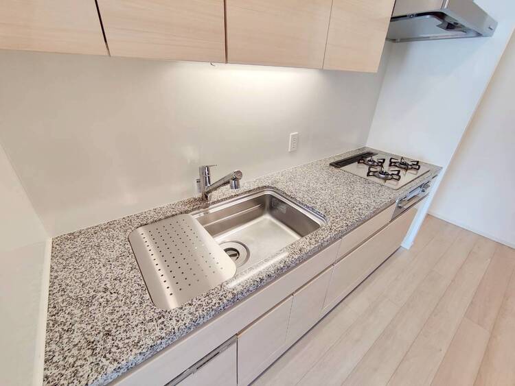 キッチン 開放感のあるキッチンスペース。調理をしながら、会話も弾みそうですね。