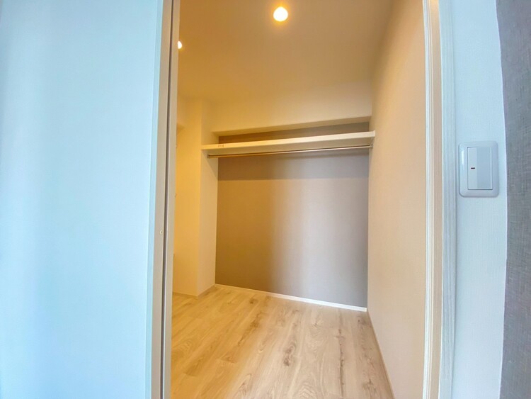 その他 収納スペースが付いていて、お部屋を広く使っていただけます。