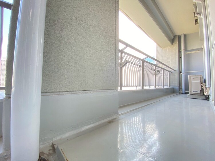 その他 朝の澄んだ空気や、夕方に吹く清々しい風を感じられるバルコニー。