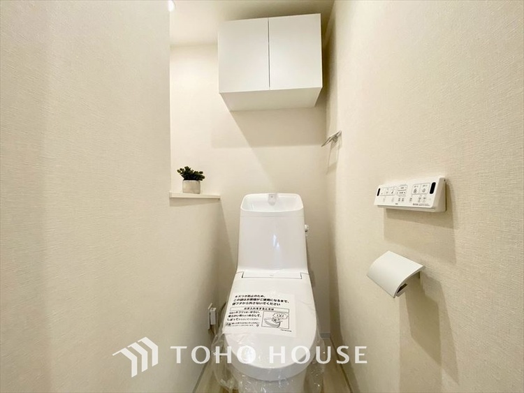 トイレ 【TOILET】◆快適◆な生活に不可欠。節水型の高性能トイレを新設。