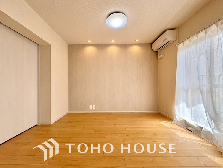 内装 【LIVING】◆扉を◆開くとこの景色。家族の”おかえり”の声が聞こえてきそう。