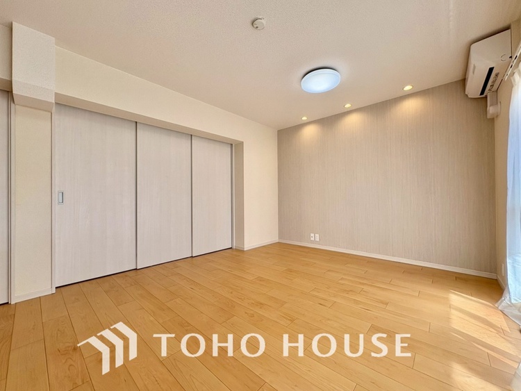 内装 【LIVING】◆住む喜び、楽しさ、感動◆を君と共有したい。いつまでもずっと家族を見渡せるこの広い空間で。