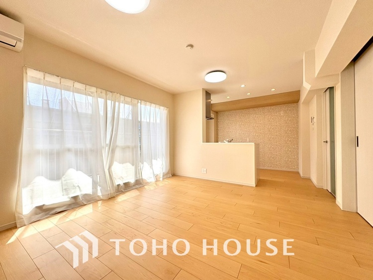 内装 【LIVING】◆simple is best◆無駄のない綺麗なつくりのリビングルームであなただけの暮らしを。