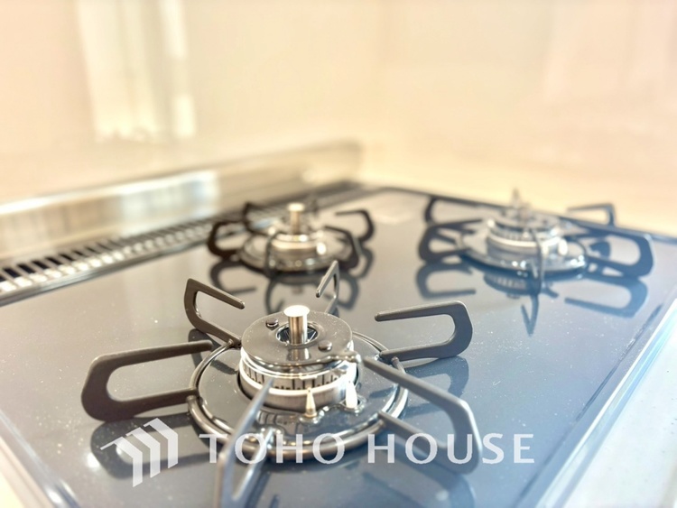 キッチン 【KITCHEN】◆家族のおはよう◆の声を笑顔で迎えてあげられるシステムキッチン。朝ごはんが楽しみでちょっと早起きしたくなるんです。