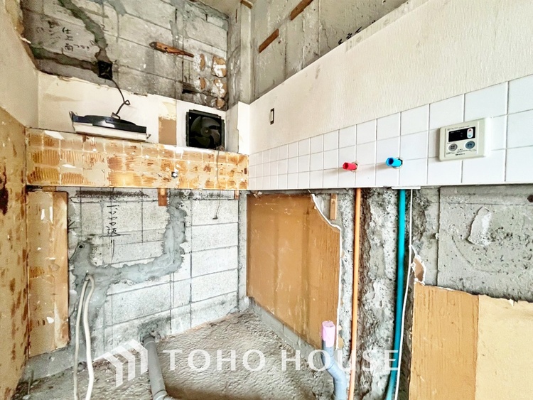 キッチン 現在改装中◆家族のおはよう◆の声を笑顔で迎えてあげられるシステムキッチン。朝ごはんが楽しみでちょっと早起きしたくなるんです。