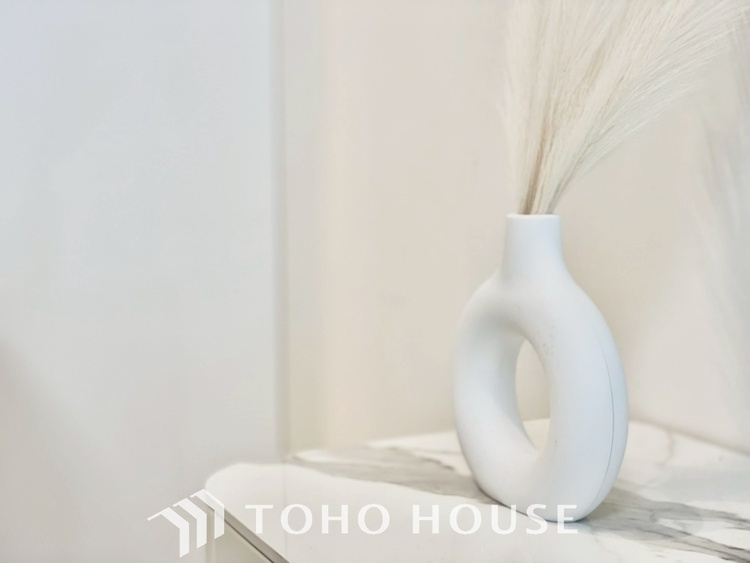 内装 【LIVING】◆煌びやか◆愛おしい家族との団欒の時間をより一層幸せなものに感じさせる煌びやかなLDK。輝かしい毎日が待っています。