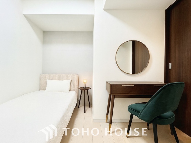 内装 【PRIVATE ROOM】◆快適◆な暮らしに不可欠な収納スペース。快適さとともに思い出も詰まっていく。※この画像の家具の配置には、CGによる加工を施しております。