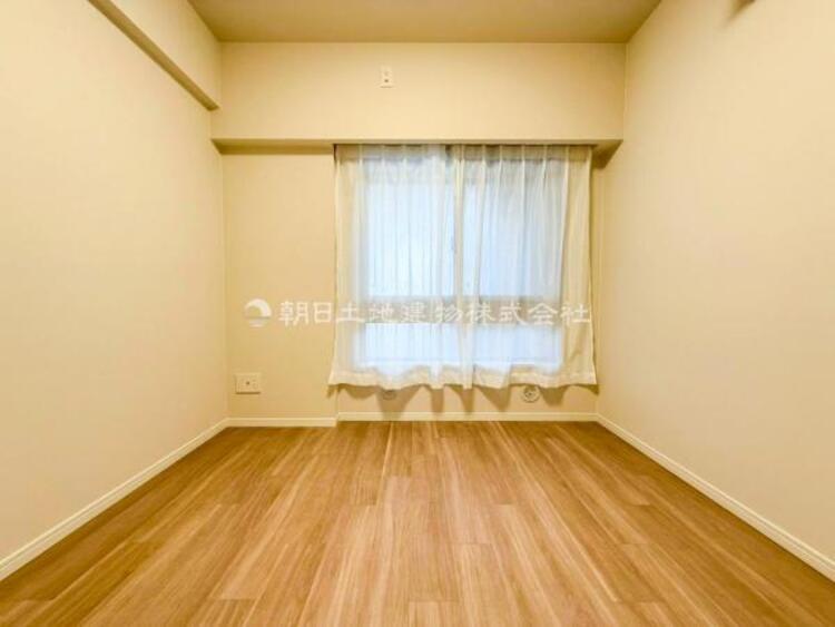 内装 健やかな時間を過ごせるプライベートルームはとても大切です！！インテリアにも合わせやすいカラーリング！それぞれの居室に思い思いのコーディネートをしてより空間を演出することでよりいっそう大事にな空間に！