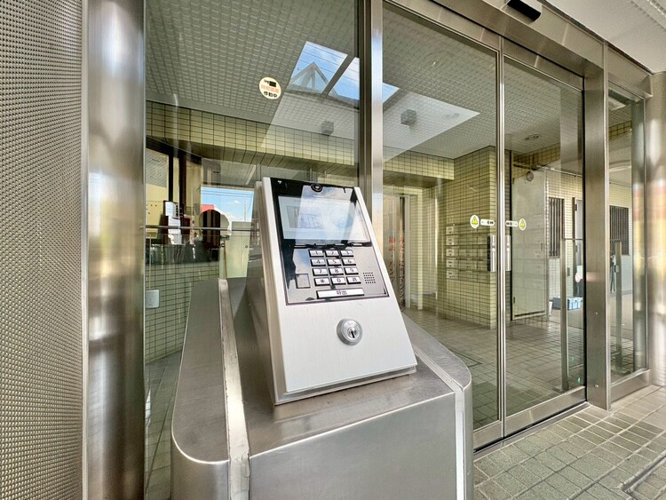 設備 オートロックを備えておりますので、セキュリティ面でも安心です。