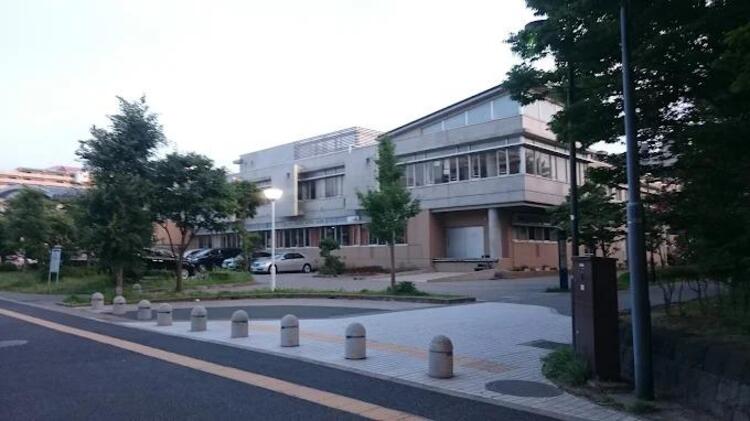 周辺 浦安市立高洲小学校