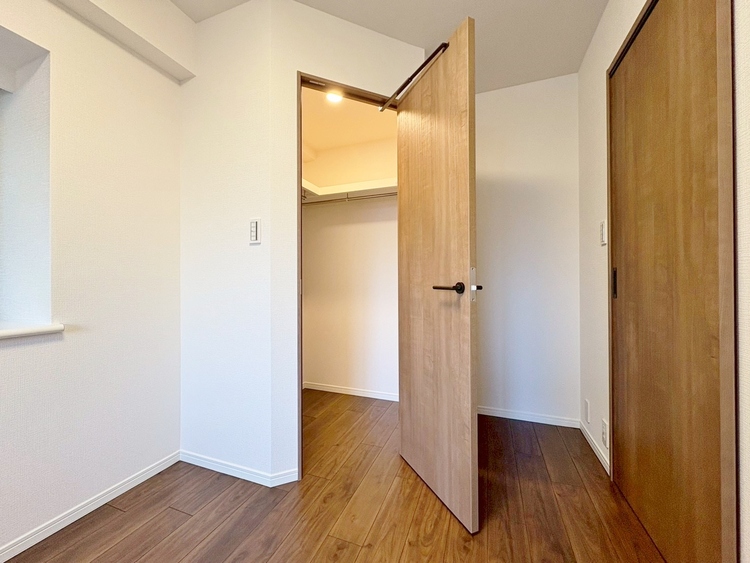 収納 居室にはクローゼットがあり、荷物もスッキリ収納して快適にお過ごしいただけます。