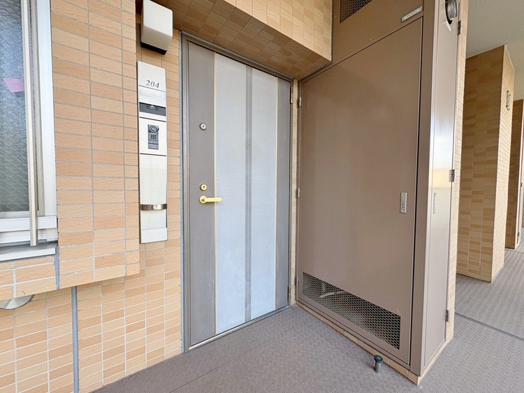 玄関 玄関を開ければ、そこは安らぎのご自宅。