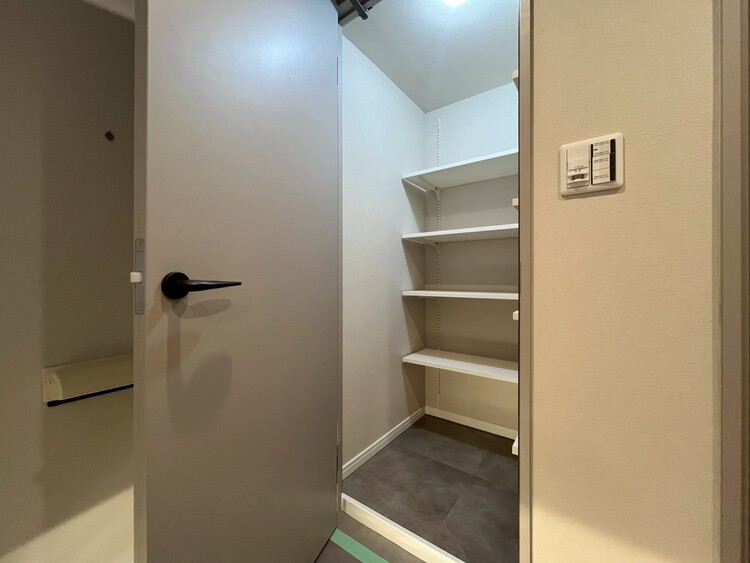 収納 暮らし心地を大きく左右する収納を、適材適所に配置し使い勝手を考慮しました。