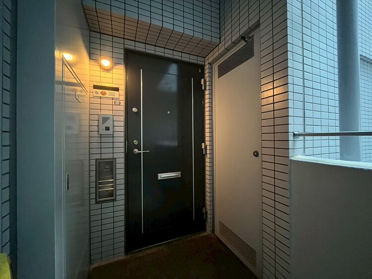 玄関 玄関を開ければ、そこは安らぎのご自宅。